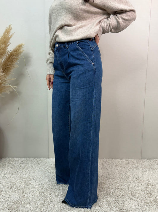 Jeans taglio wide-leg .