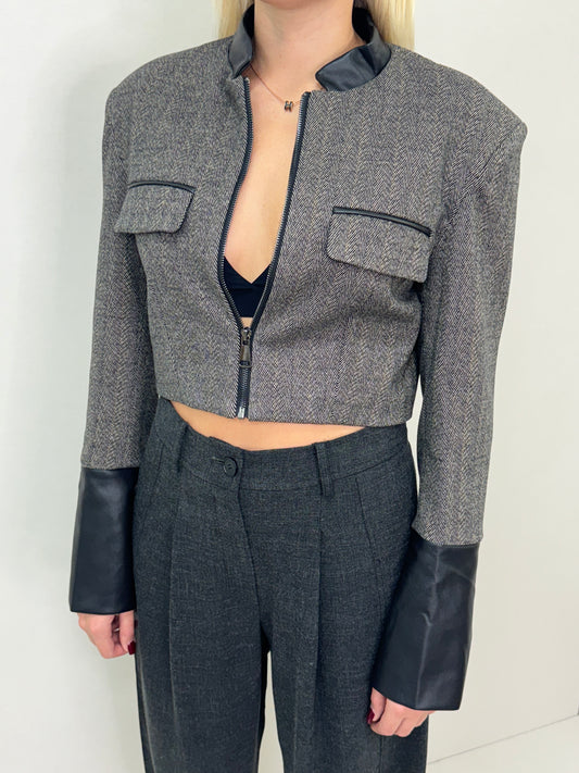 Blazer cropped slim-fit con zip